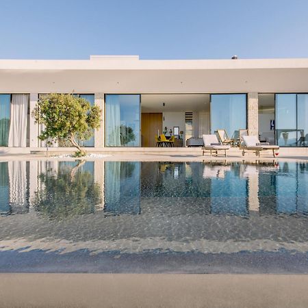 Ellas Residence Fantastic Pool Heated Kíssamos Екстериор снимка