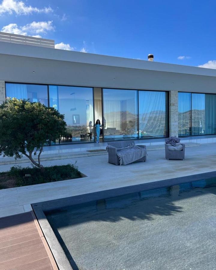 Ellas Residence Fantastic Pool Heated Kíssamos Екстериор снимка