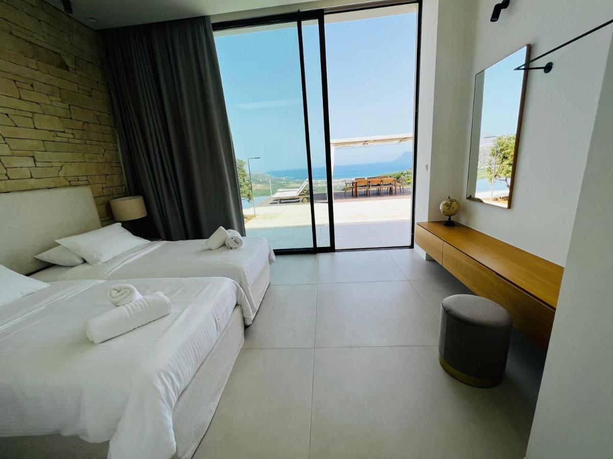 Ellas Residence Fantastic Pool Heated Kíssamos Екстериор снимка