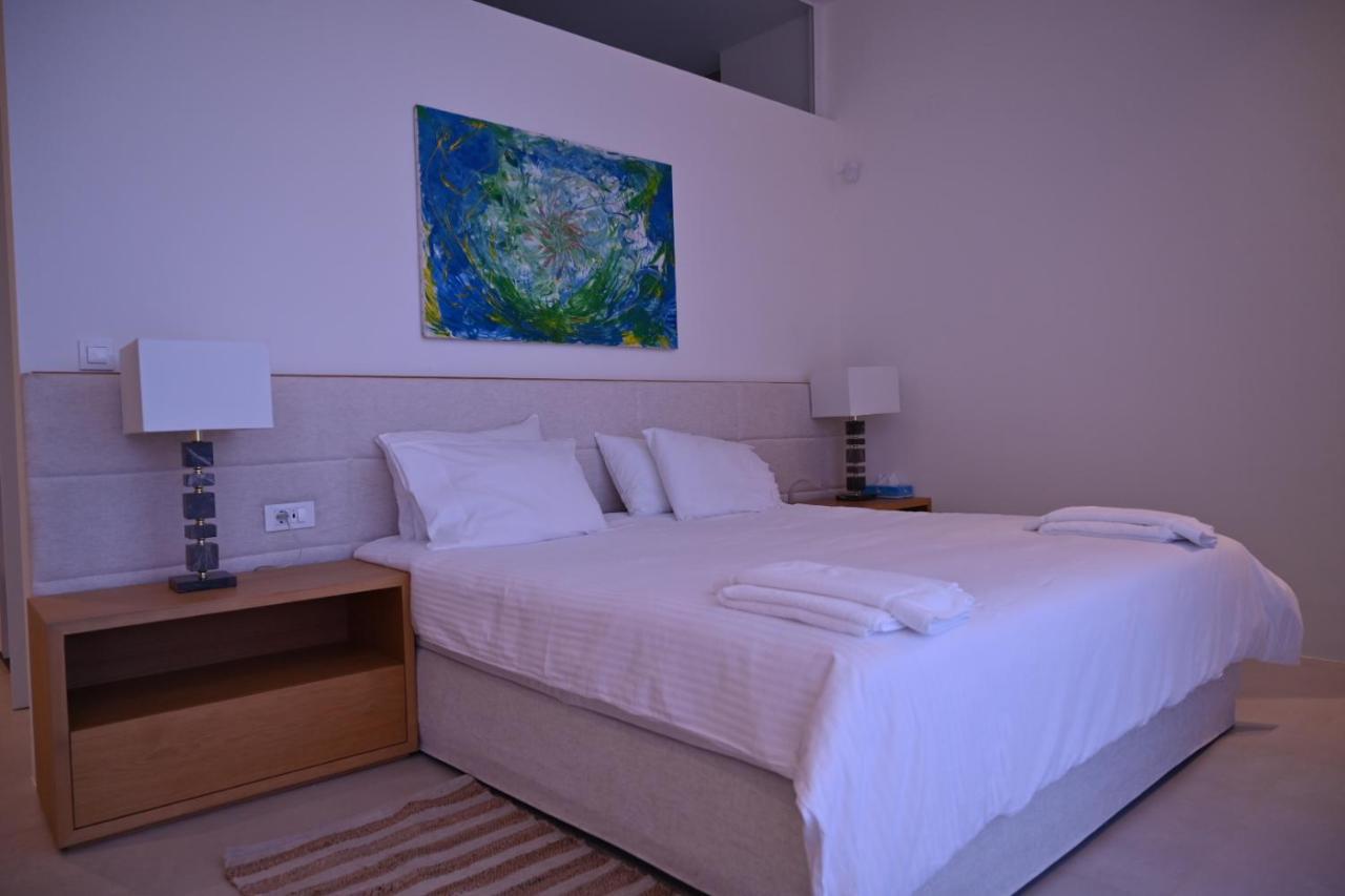 Ellas Residence Fantastic Pool Heated Kíssamos Екстериор снимка