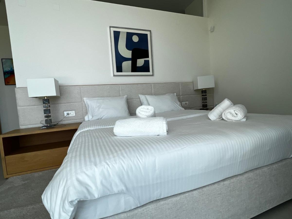 Ellas Residence Fantastic Pool Heated Kíssamos Екстериор снимка