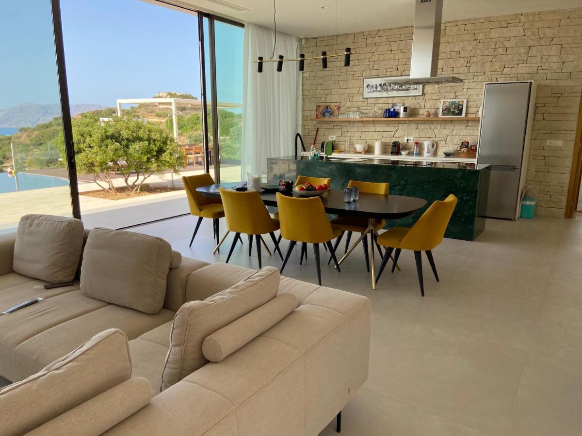Ellas Residence Fantastic Pool Heated Kíssamos Екстериор снимка