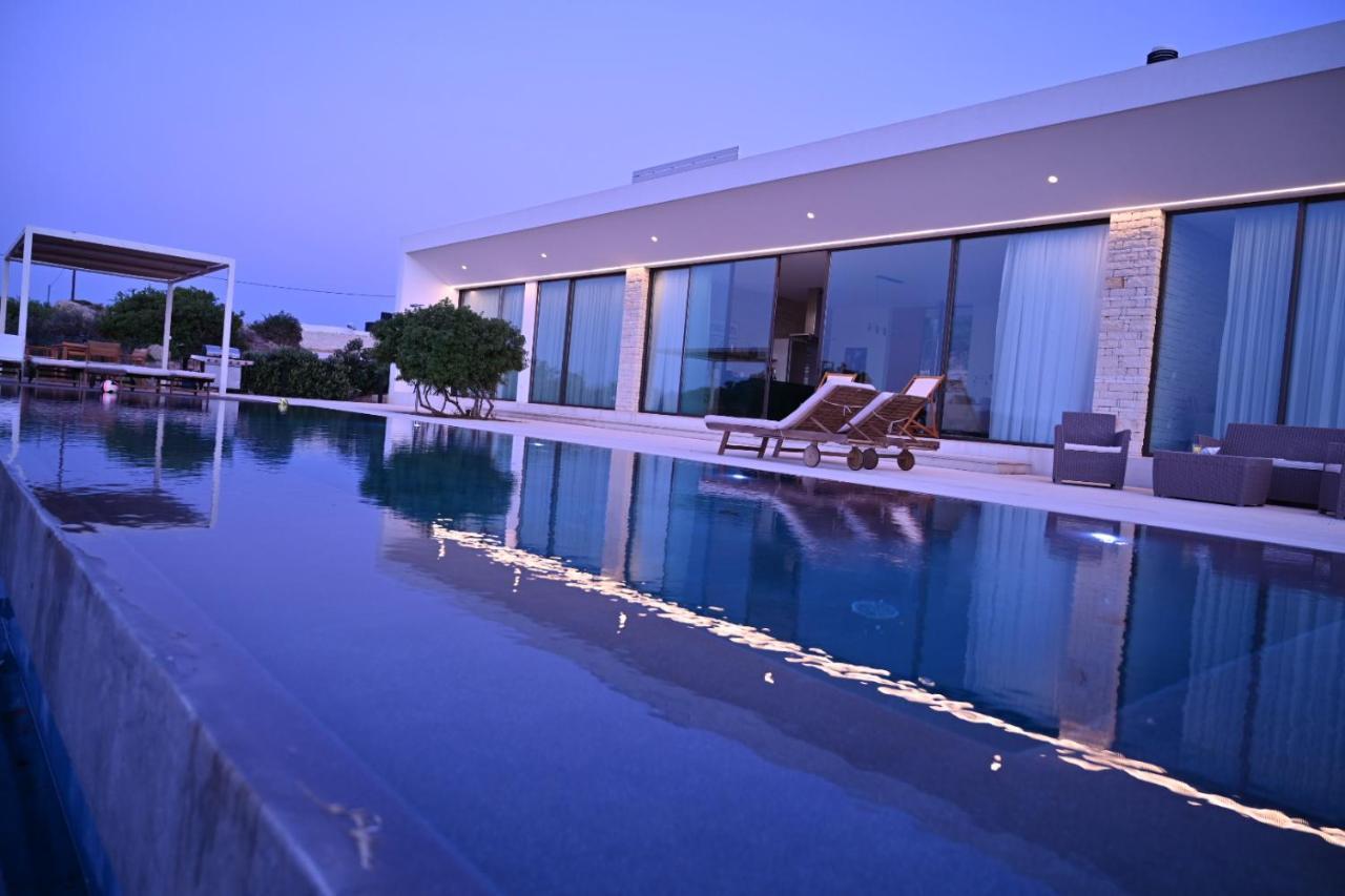 Ellas Residence Fantastic Pool Heated Kíssamos Екстериор снимка