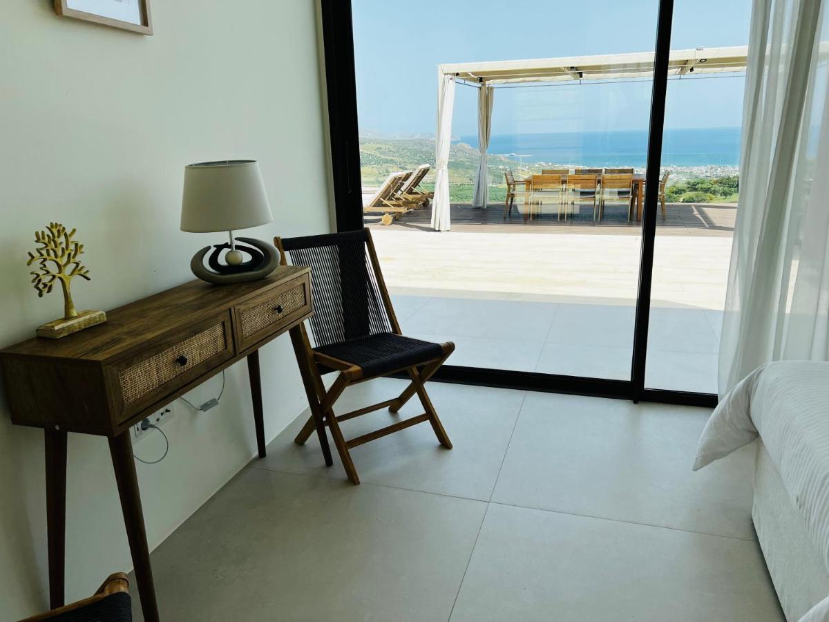 Ellas Residence Fantastic Pool Heated Kíssamos Екстериор снимка